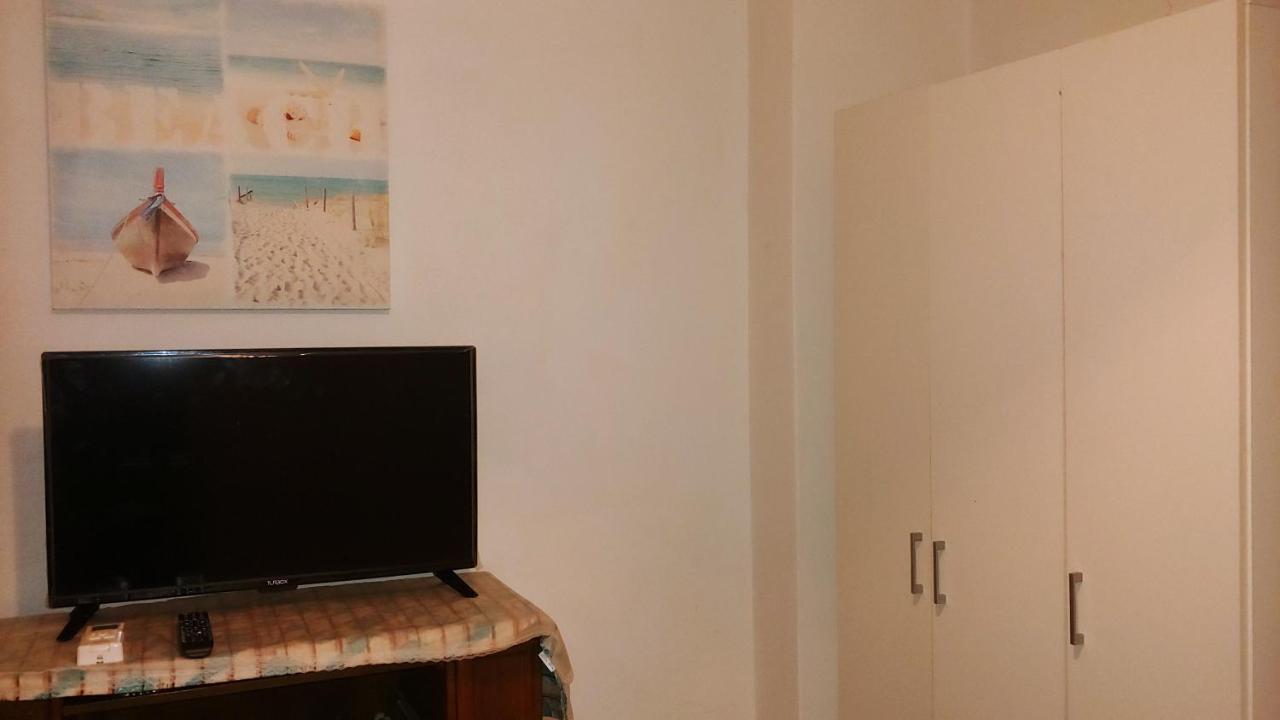 Lägenhet på 32 m² i Pagrati, med 1 sovrum och 1 badrum  Aten Exteriör bild