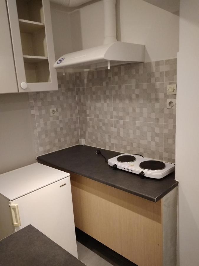 Lägenhet på 32 m² i Pagrati, med 1 sovrum och 1 badrum  Aten Exteriör bild