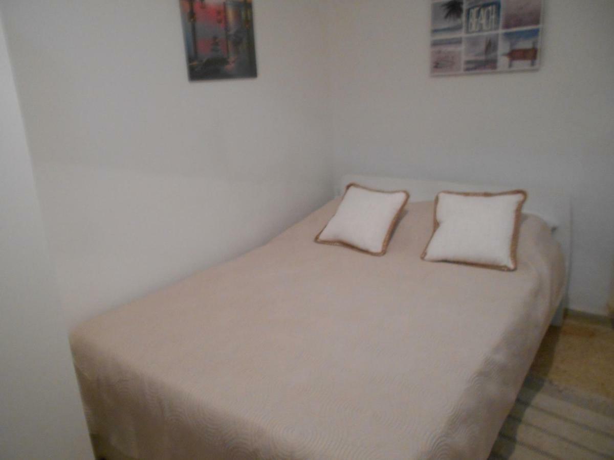 Lägenhet på 32 m² i Pagrati, med 1 sovrum och 1 badrum  Aten Exteriör bild